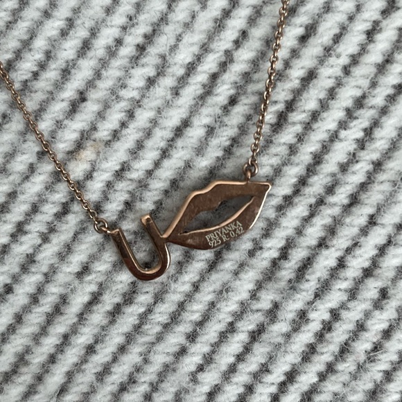 Aamaya By Priyanka Kiss U necklace